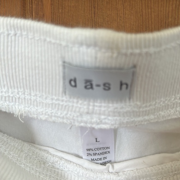 Dash Women’s White Ruched Bottom Capris With pockets Size Large - Picture 2 of 6